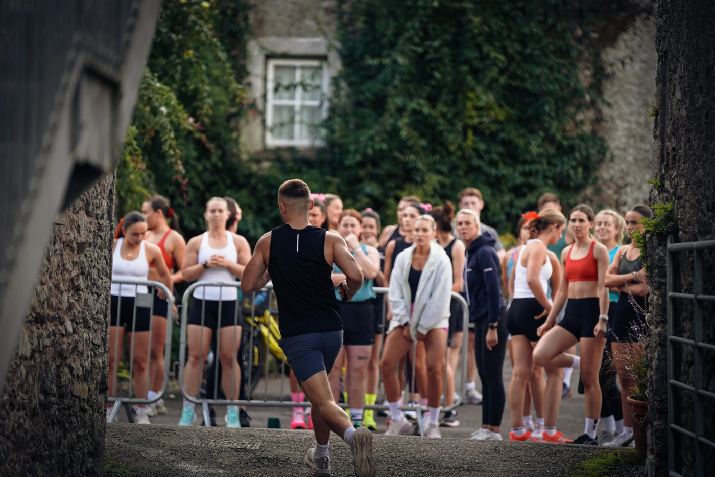 Photo 68f9e77c77a8586909e0351e